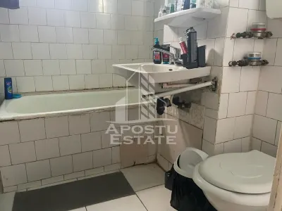 APOSTU ESTATE - Apartament 4 Camere Central - Zona Podgoria - foto 4