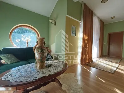 Casa Individuala impresionanta, curte bine amenajata, zona Semicentral - foto 6