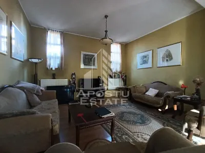 Casa Individuala impresionanta, curte bine amenajata, zona Semicentral - foto 8