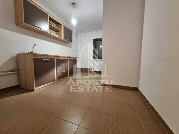 Apartament 3 camere Arad - poza 1