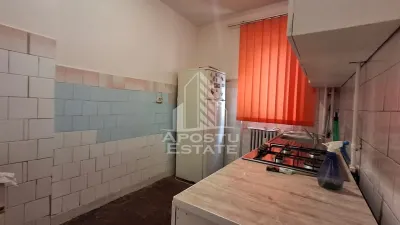 Apartament 2 camere, 69 mp, parter,Gradiste - foto 3