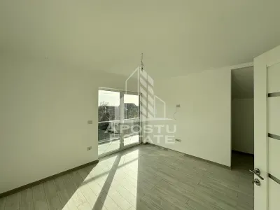 Jumatate de duplex cu 4 camere de vanzare, Becicherecu Mic - foto 5