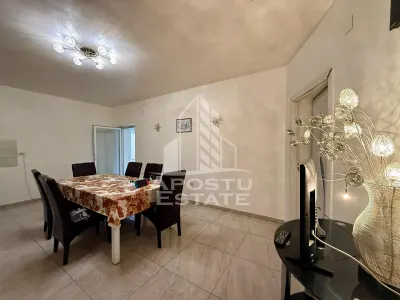 Apartament 2 camere,curte comuna,zona Lunei - foto 11