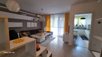 Apartament 2 camere, semidecomandat, 56mp utili, et.5/11, zona Lipovei - foto 1