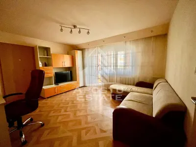 Apartament cu 3 camere, 2 bai, etaj intermediar, zona Aradului - Timisoara