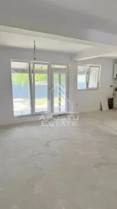 Jumatate de duplex nou cu 4 camere,Parta - foto 24