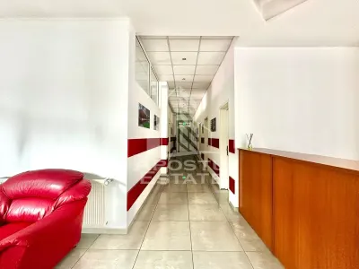 Spatiu Comercial/Birouri de Inchiriat In zona UTA langa Penny, Ared - foto 22
