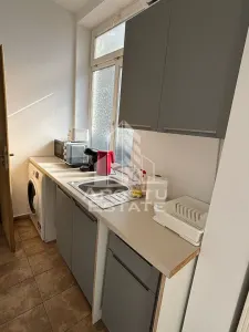 Apartament la casa cu 2 camere,  loc de parcare,  zona Telegrafului. - foto 4