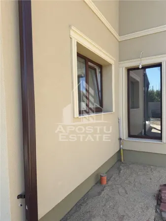Casă 5 camere Ghiroda - poza 1