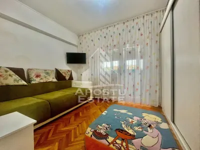 Apartament 3 camere, zona Vlaicu - foto 3