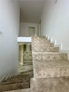 Casa individuala cu 5 camere, finisaje premium, disponibila imediat. - foto 14