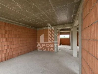 Casă 5 camere Ghiroda - poza 3