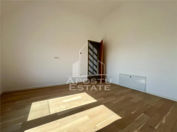 Casă 4 camere Dumbrăvița - poza 12