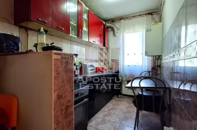 Apartament 2 camere,semidecomandat,zona Romanilor - foto 4
