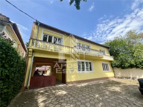 Casă 12 camere Timișoara - poza 1