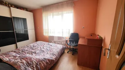 Casa individuala cu 7 camere,si teren de 550 mp,Dudestii Noi - foto 4