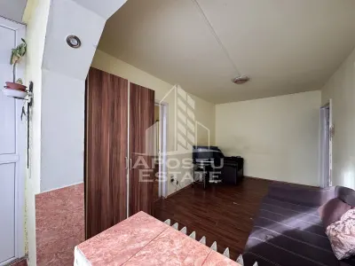 Apartament 2 camere , semidecomandat, 37mp utili, et.4/4, zona Sagului - foto 2