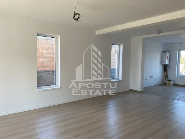 Casă 4 camere Moșnița Veche - poza 3