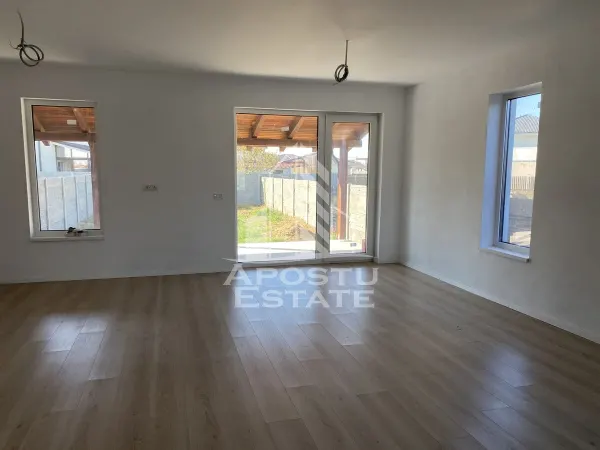 Casă 4 camere Moșnița Veche - poza 6
