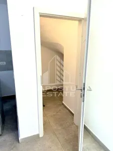 Triplex cu 3 camere,2 bai,mobilat si utilat,Dumbravita - foto 8