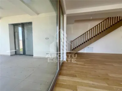 Casa Eco cu 5 camere, 3 bai, in Dumbravita - foto 2