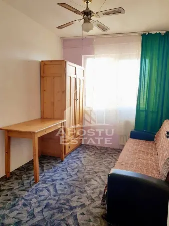 Apartament 4 camere Arad - poza 3