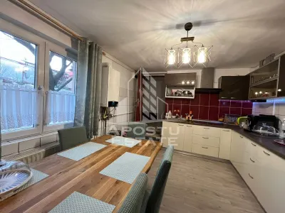 Casa cu 3 camere, renovata, 270mp teren, acces auto, zona Sagului - foto 8