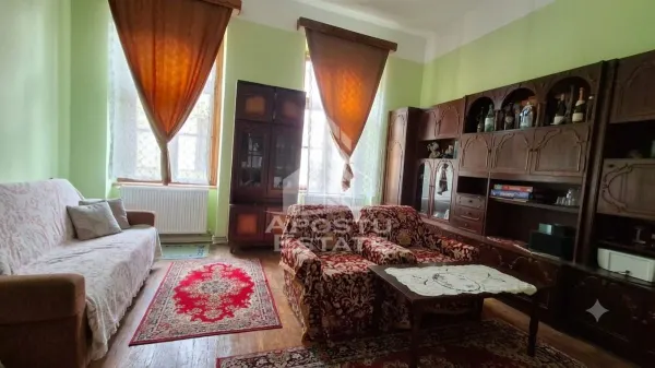 Apartament 3 camere Arad - poza 1