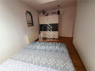Apartament pe 4 camere, renovat complet la curte comuna in Balcescu - foto 13