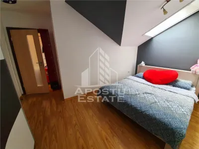 Apartament pe 4 camere, renovat complet la curte comuna in Balcescu - foto 7