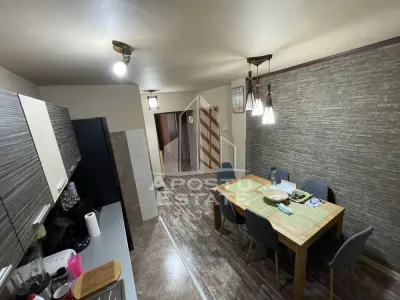 Apartament cu 3 camere, decomandat,2 bai, renovat,centrala, Dambovita - foto 7