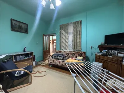 Casa 2 camere de vanzare Calea Sagului, Timisoara, curte comuna - foto 6