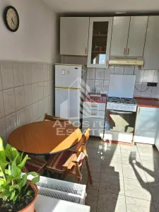 Apartament cu 3 camere, in Zona Fortuna, Arad. - foto 11