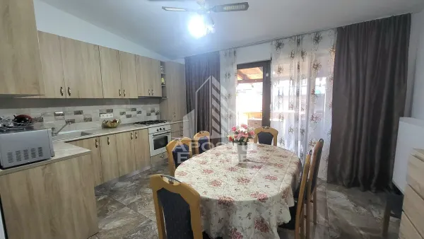 Casă 4 camere Dumbrăvița - poza 11