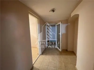 Spatiu comercial, 70 mp, Zona Sinaia - foto 4
