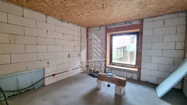 Casă 4 camere Seceani - poza 4