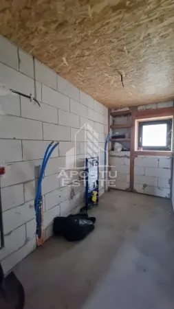 Casă 4 camere Seceani - poza 5