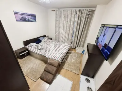 Apartament cu 4 camere de vanzare, etaj intermediar, Mircea cel batran - foto 3