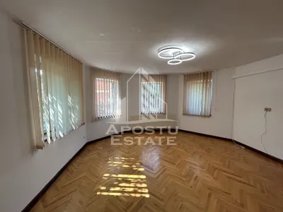 Spatiu pentru birouri, 200 mp, 5 camere decomandate, Sagului Timisoara - Timisoara