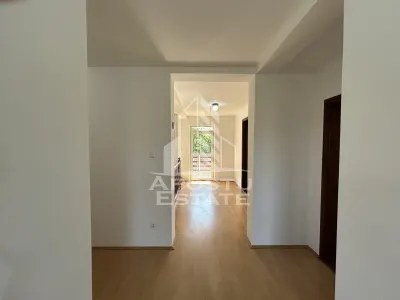 Spatiu pentru birouri, 200 mp, 5 camere decomandate, Sagului Timisoara - foto 9