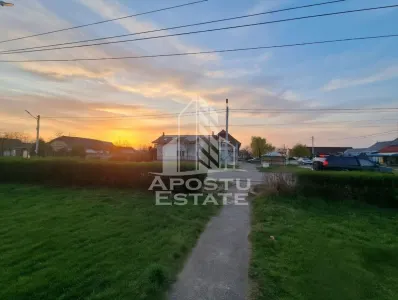 Casa in Pesac – 288 m², 2 locuinte, oportunitate rara - Pesac