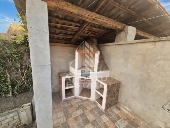Casă 6 camere Pesac - poza 3