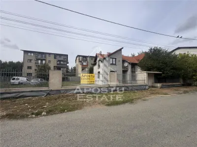 Casa la gri cu potential multiplu: birouri, cabinete, servicii | Giroc - foto 3