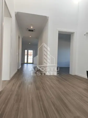 Casă 4 camere Sânandrei - poza 2