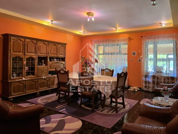 Casă 5 camere Curtici - poza 1