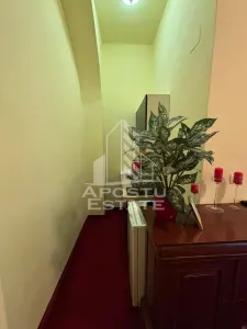 Apartament cu 2 camere,  Zona Central, In apropiere de Medicina - foto 6