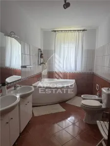 Casa unifamiliala in Ghiroda cu teren generos 1752 mp - foto 19