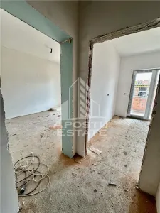 Apartament cu 2 camere, etaj 2, bucatarie semideschisa, Giroc - foto 4