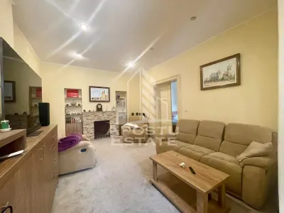 Casa cu 2 apartamente – zona Piata Catedralei - foto 4