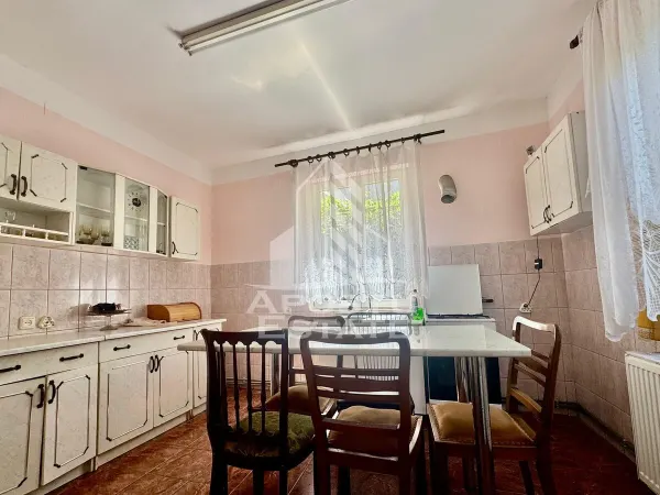 Casă 4 camere Arad - poza 6